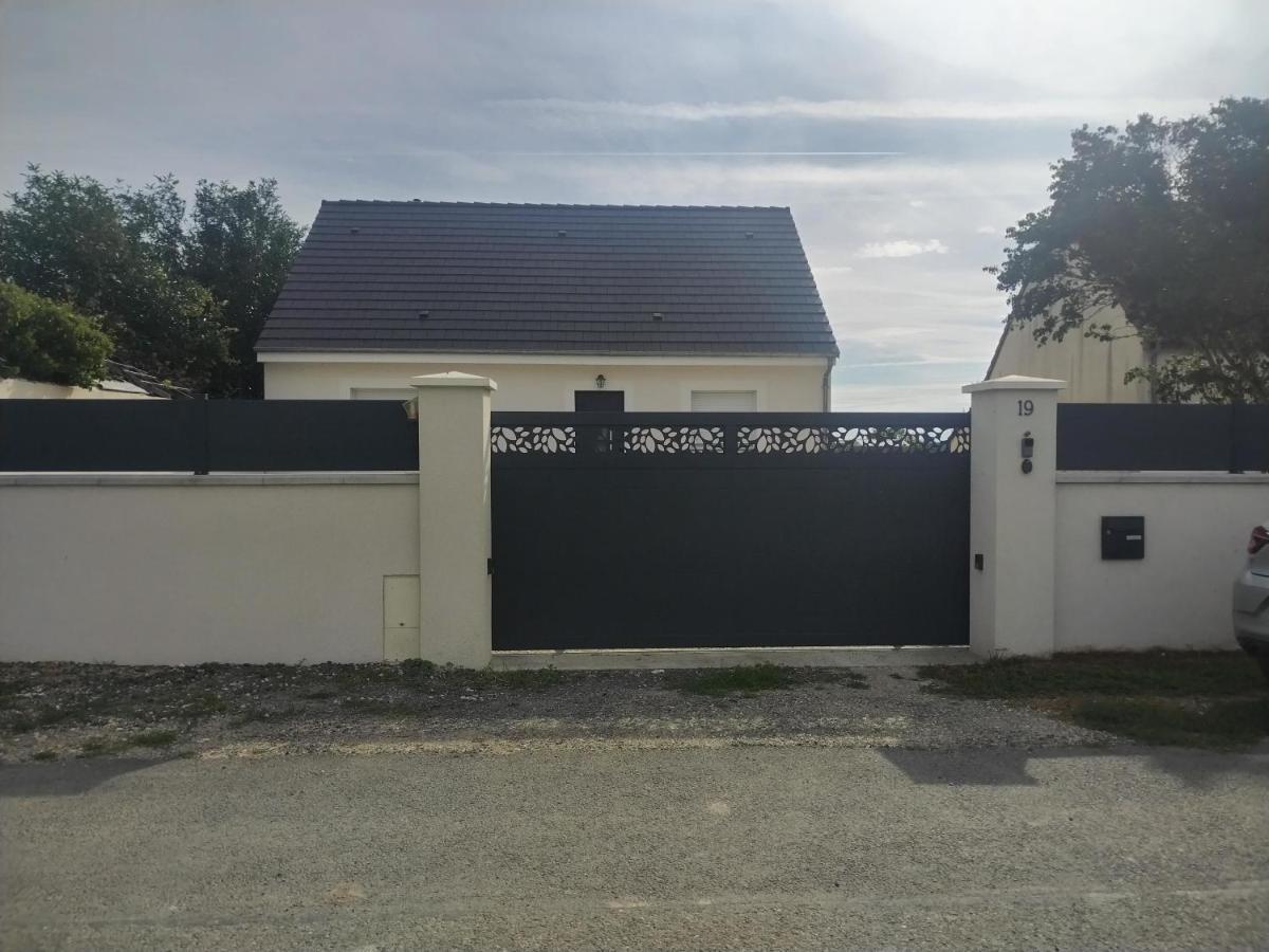 Petite Maison Au Calme Poupry