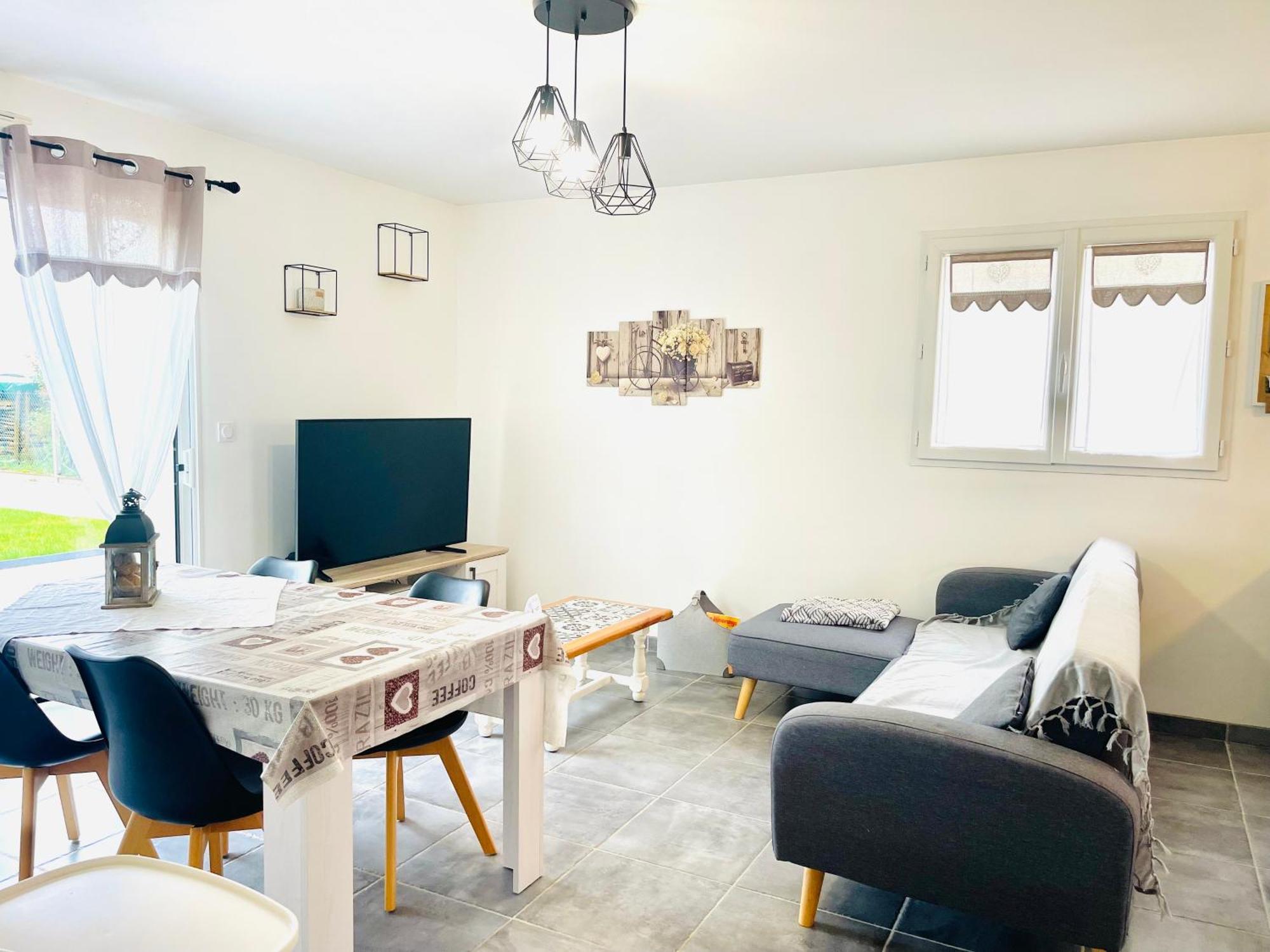Holiday home Petite Maison Au Calme *