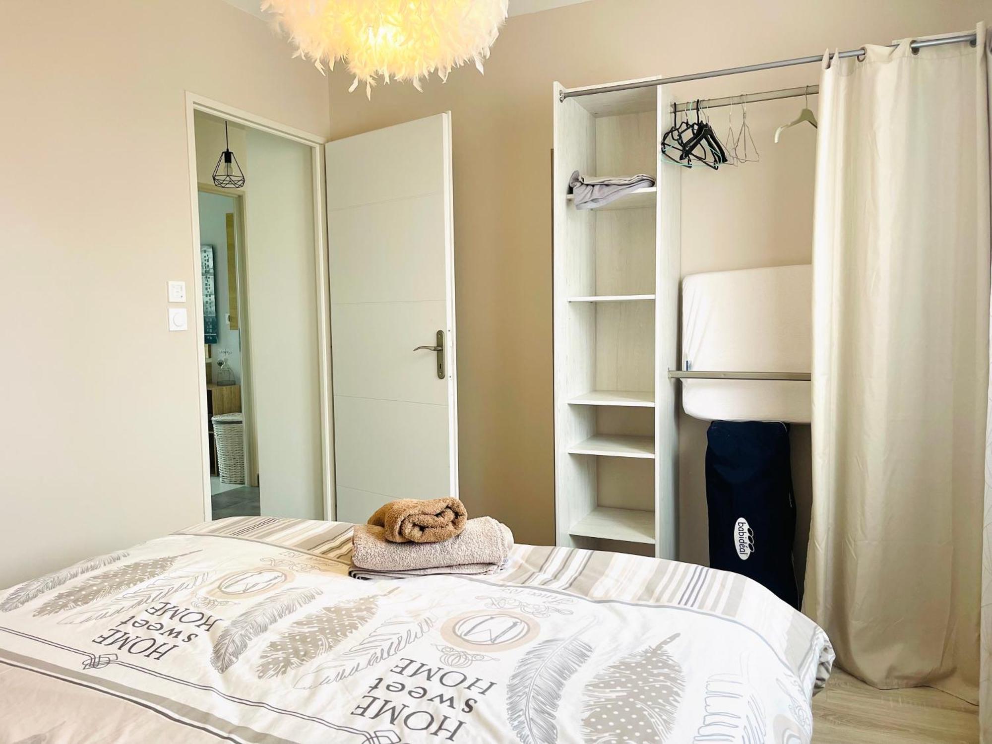 Petite Maison Au Calme Holiday home Poupry